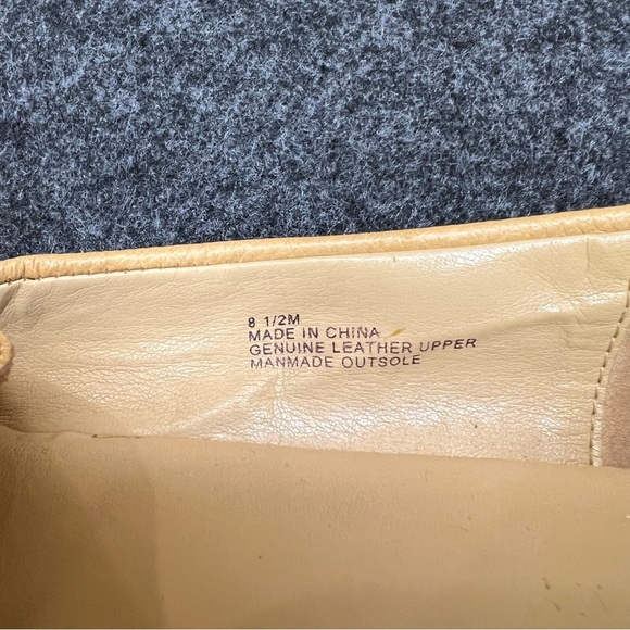 Talbots Leather Penny Loafer - size 8 1/2M - Picture 7 of 8